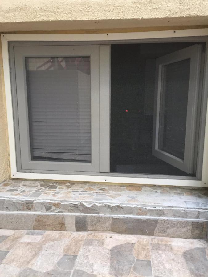Ferienwohnung Mosaic Belgrad Exterior foto