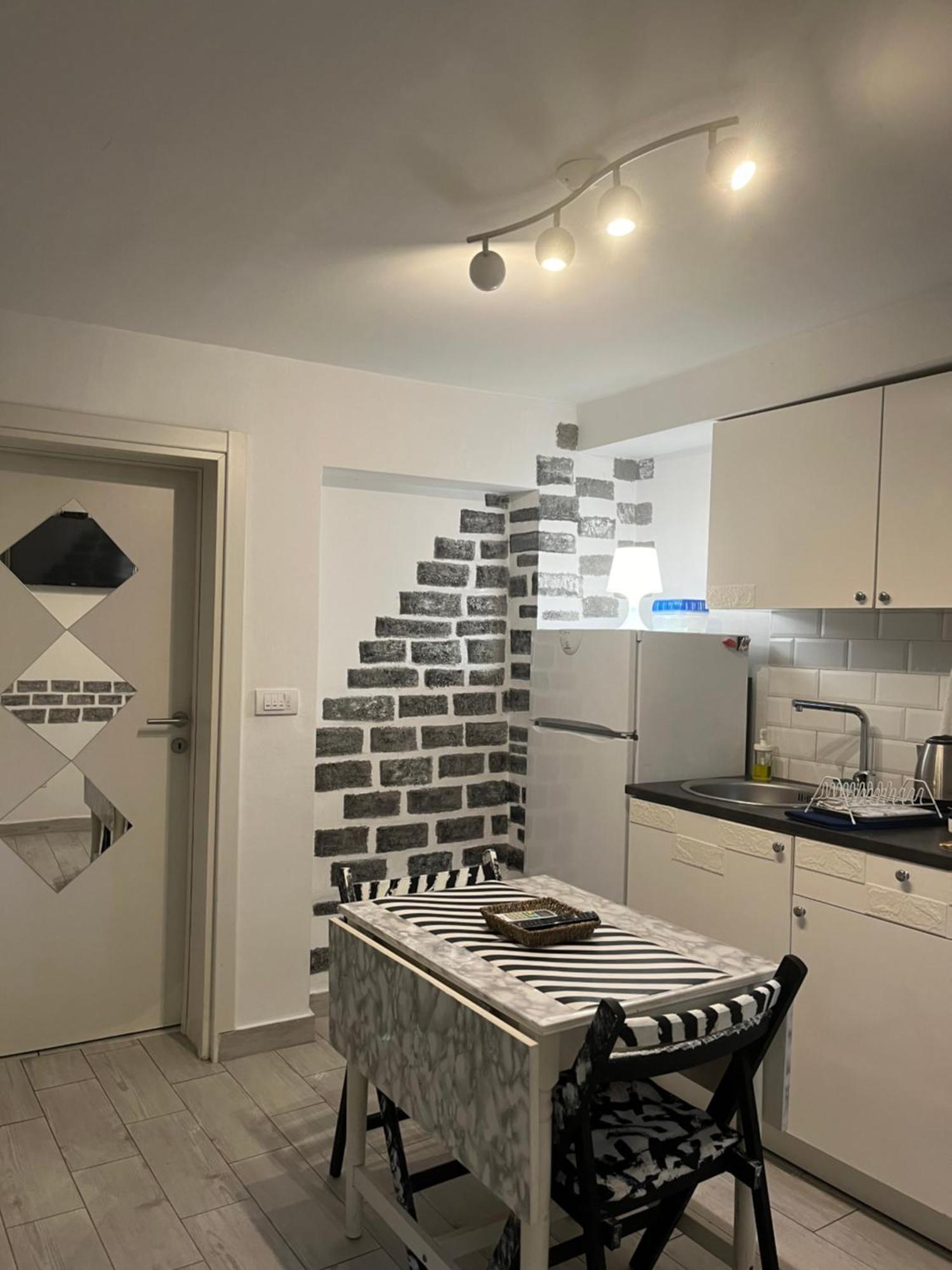 Ferienwohnung Mosaic Belgrad Exterior foto